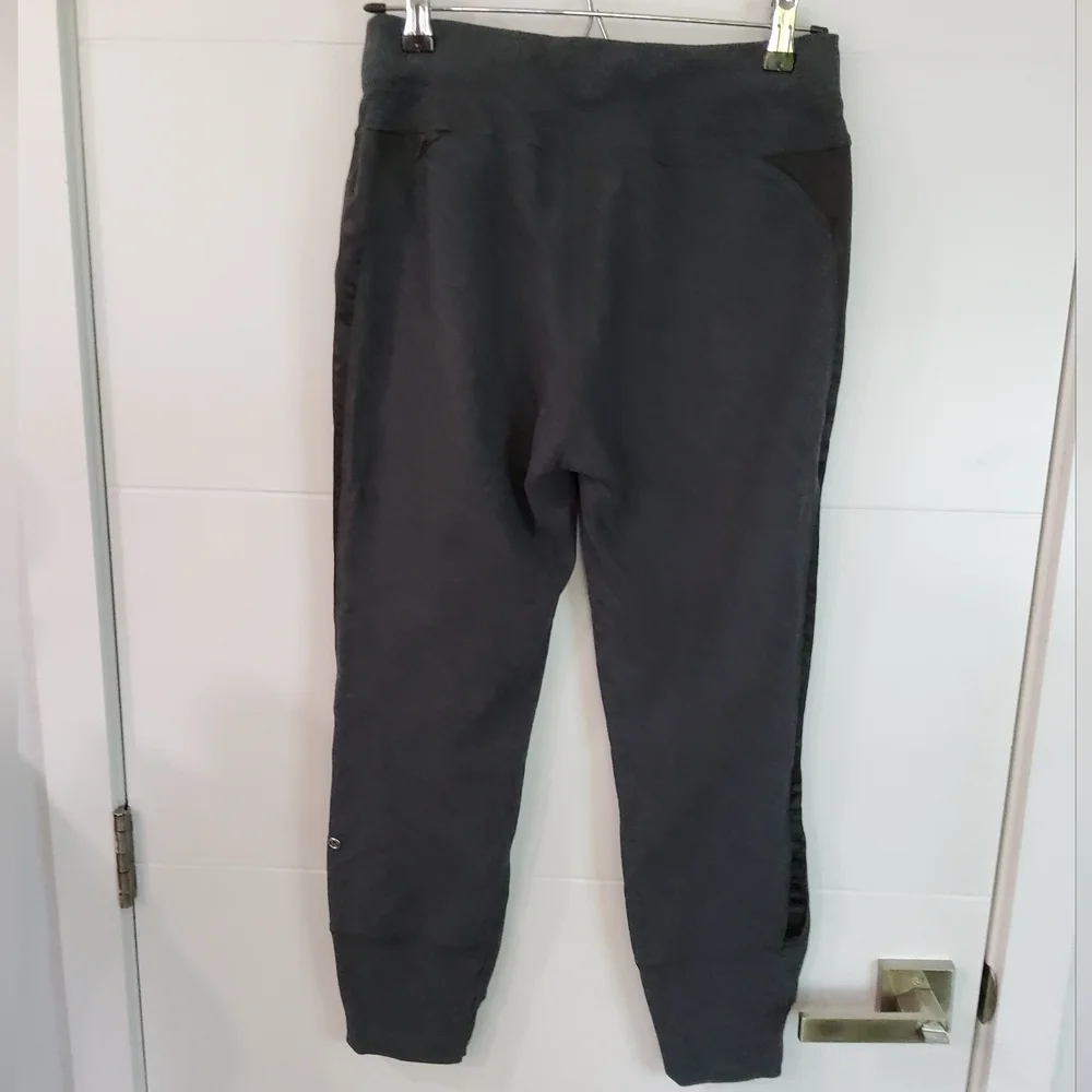 Lululemon Athletica Warm Down Joggers Size 4